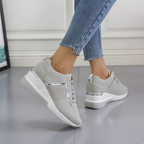 Elle | Trendy platform sneakers