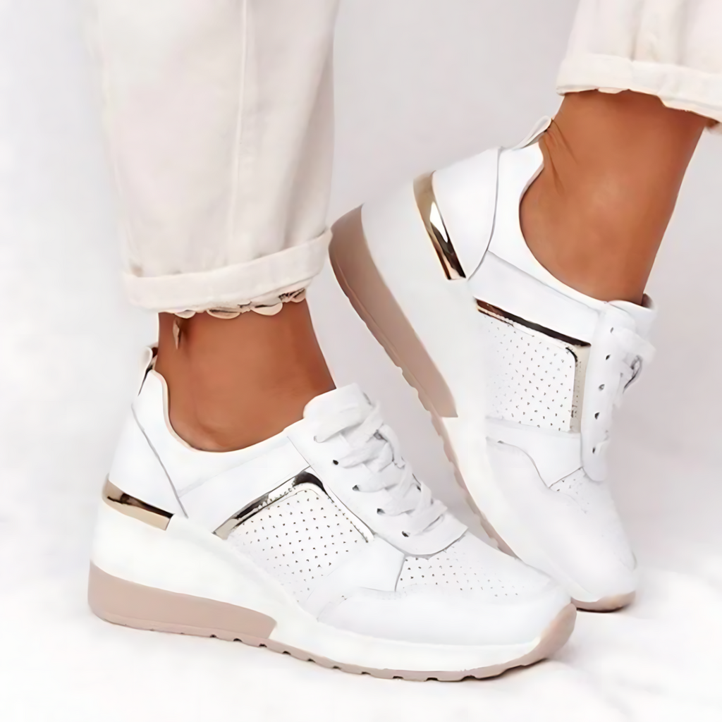 Elle | Trendy platform sneakers