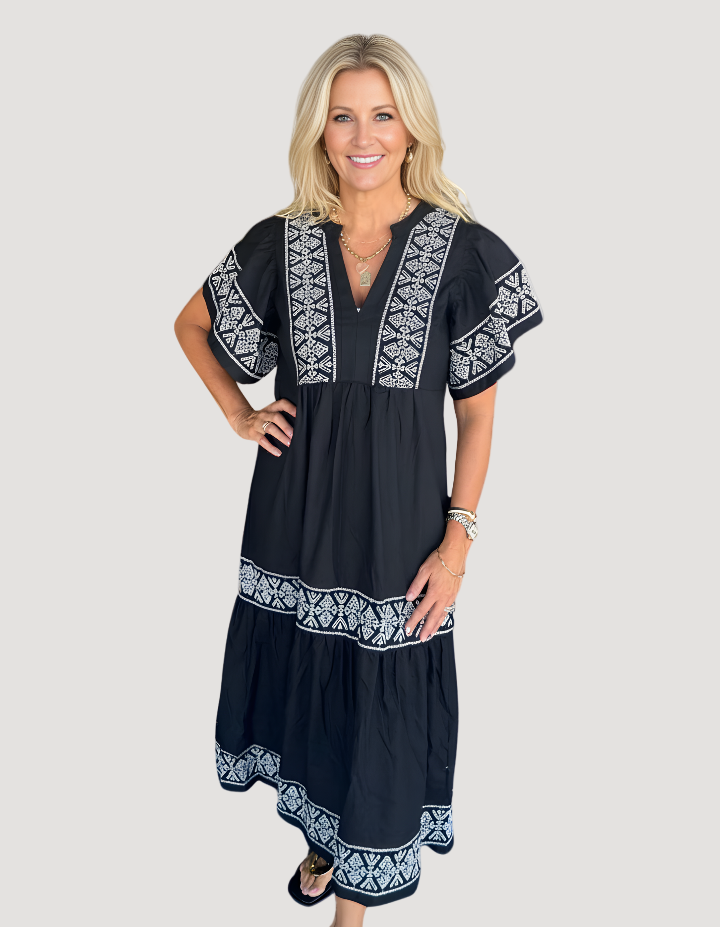 Elle | Flowing boho dress with V-neck