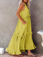 Elle | Maxi dress with halter neck and ruffles