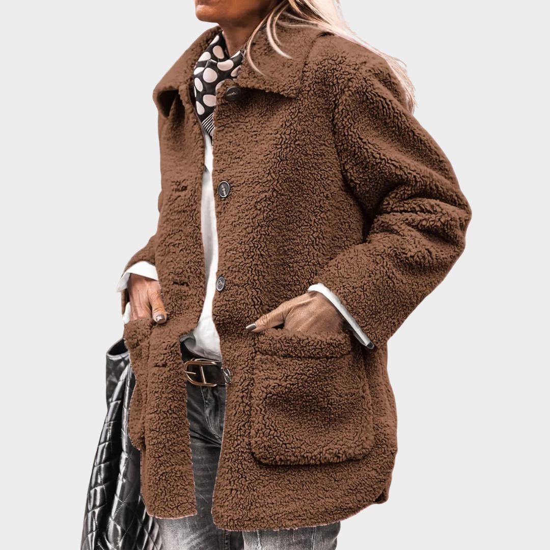 ASTRID™ | Soft Fuzzy Coat