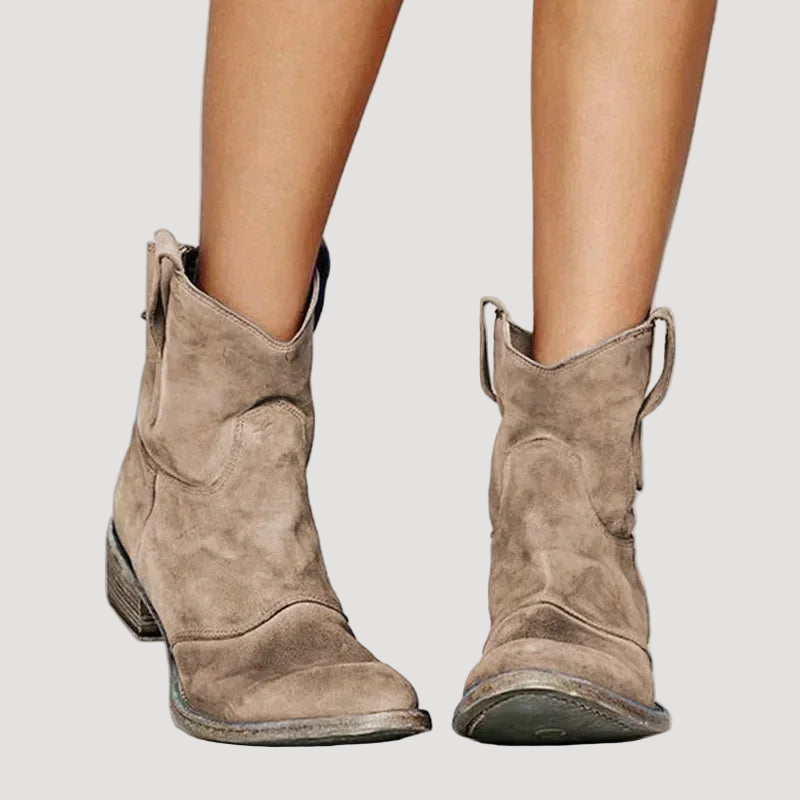 Elle | Vintage style cowboy boots