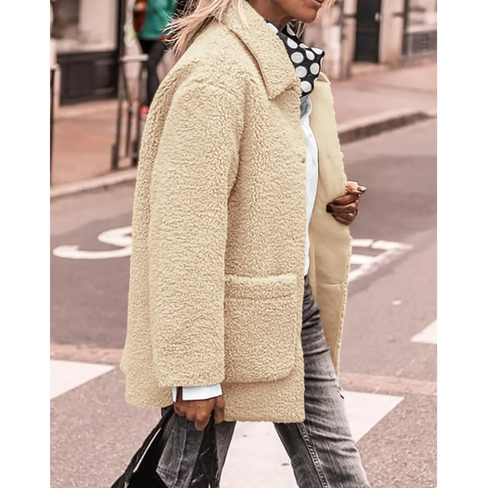 ASTRID™ | Soft Fuzzy Coat